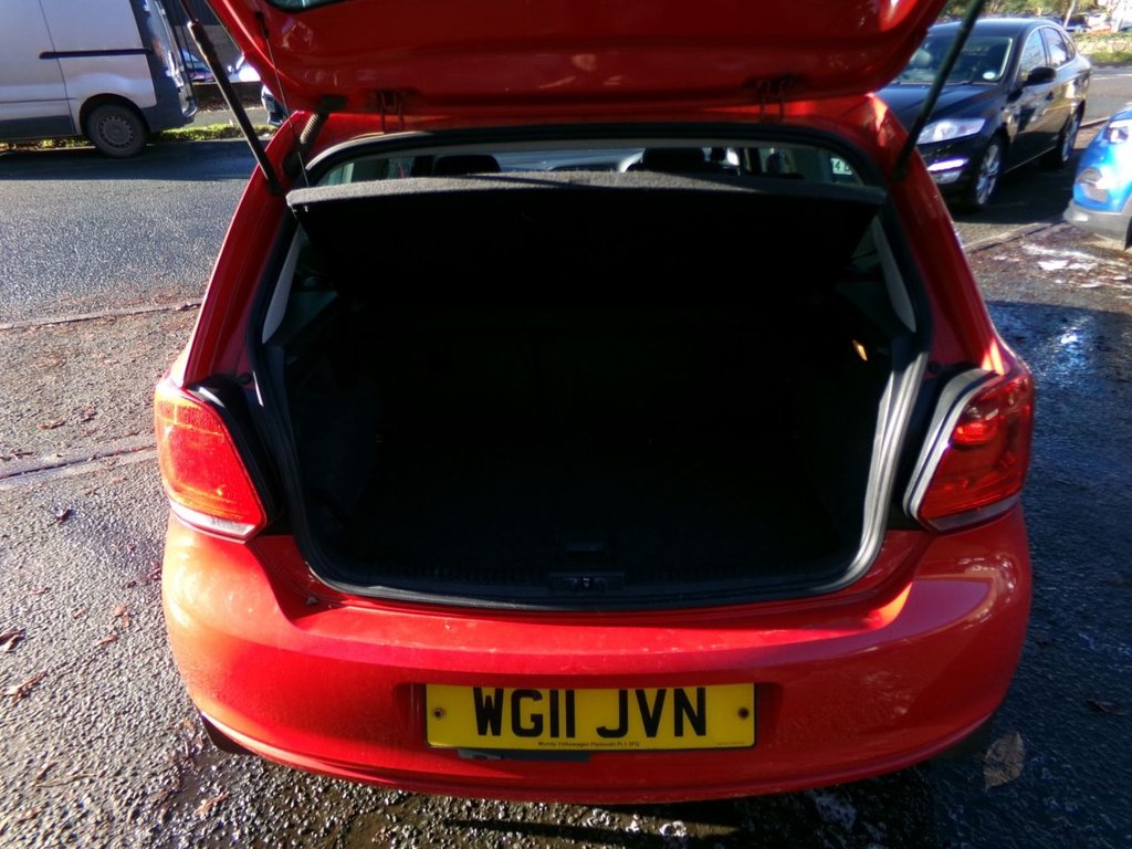 Used Volkswagen Polo 2011 for sale - 76632380: Photo 20