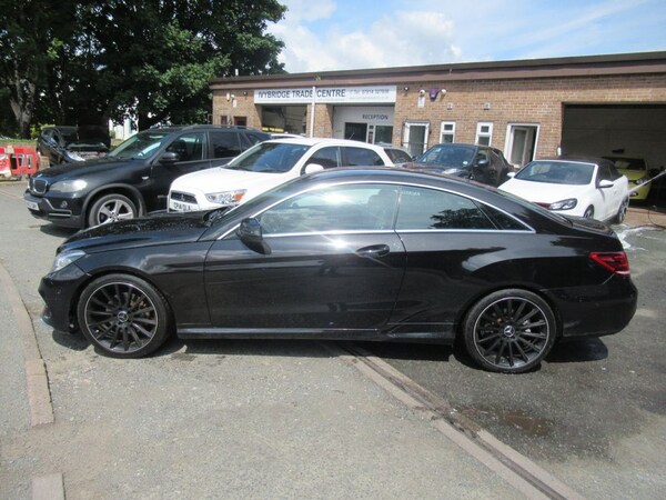 Used Mercedes-Benz E-Class 2014 for sale - 76202661: Photo 10