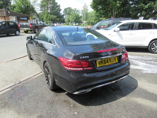 Used Mercedes-Benz E-Class 2014 for sale - 76202661: Photo 9