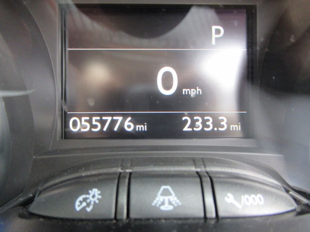 Used Peugeot 2008 2014 for sale - 75960842: Photo 17