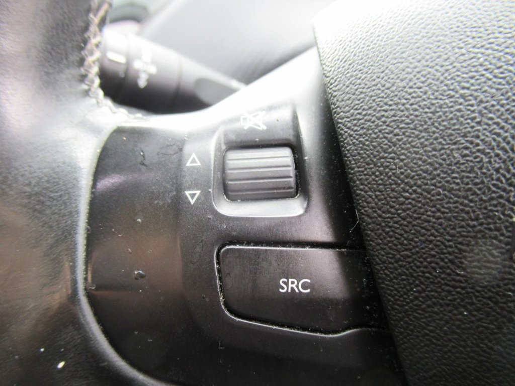 Used Peugeot 2008 2014 for sale - 75960842: Photo 18