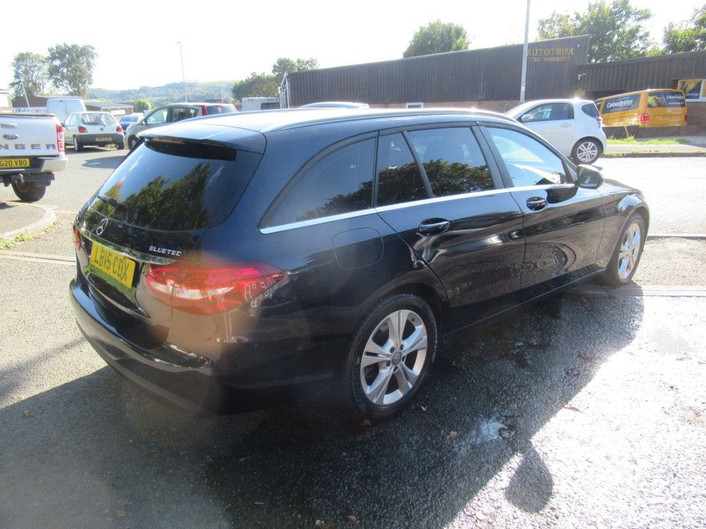 Used Mercedes-Benz C-Class 2015 for sale - 76039185: Photo 11