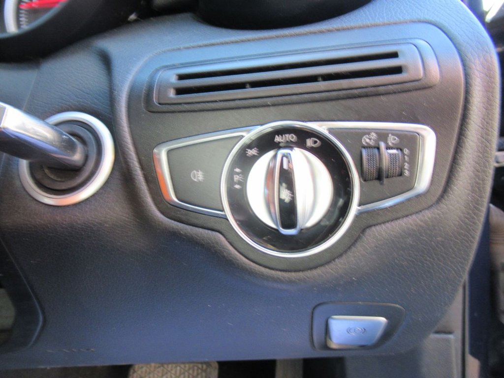 Used Mercedes-Benz C-Class 2015 for sale - 76039185: Photo 18