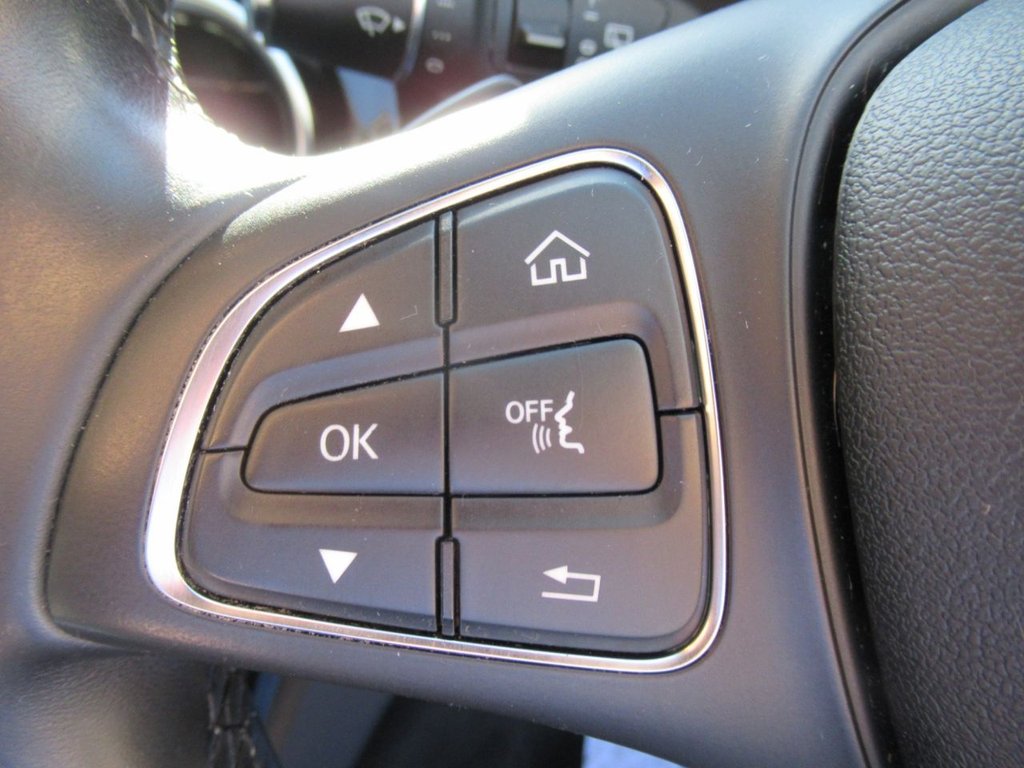 Used Mercedes-Benz C-Class 2015 for sale - 76039185: Photo 23