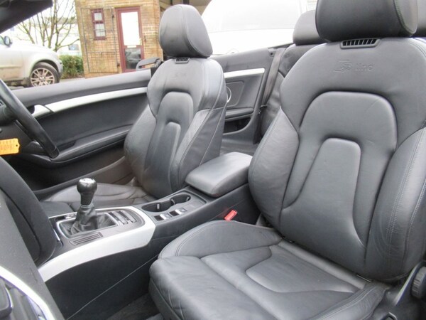 Used Audi A5 Cabriolet 2013 for sale - 74985982: Photo 19