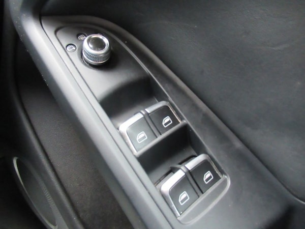 Used Audi A5 Cabriolet 2013 for sale - 74985982: Photo 28