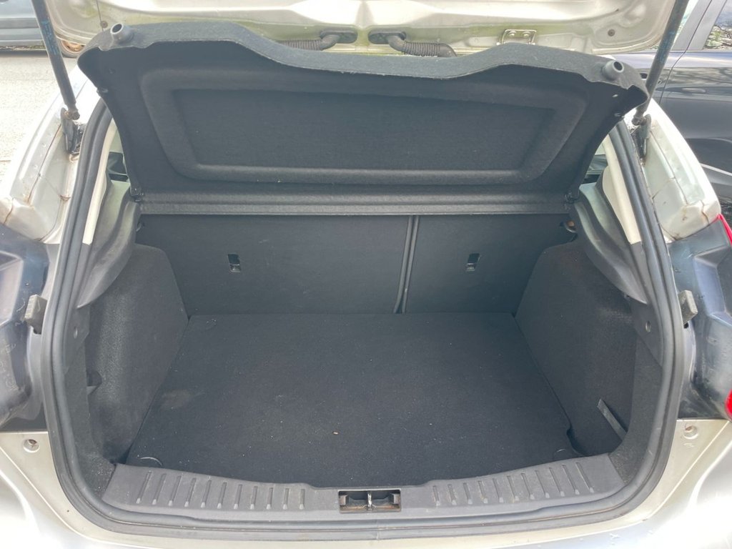 Used Ford Focus 2011 for sale - 78030067: Photo 17