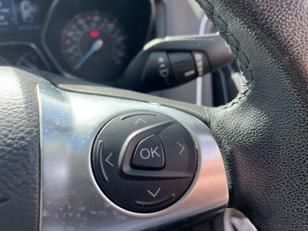 Used Ford Focus 2011 for sale - 78030067: Photo 24