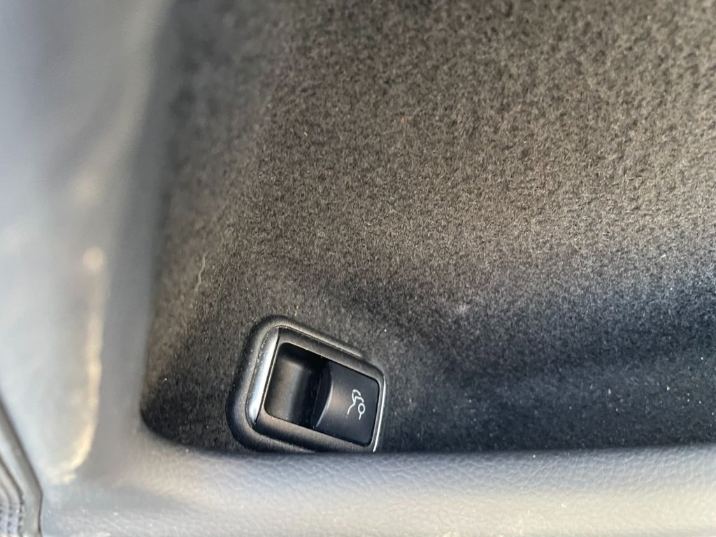 Used Mercedes-Benz CLS 2012 for sale - 78083053: Photo 26