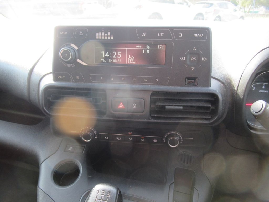 Used Vauxhall Combo 2020 for sale - 76280277: Photo 26