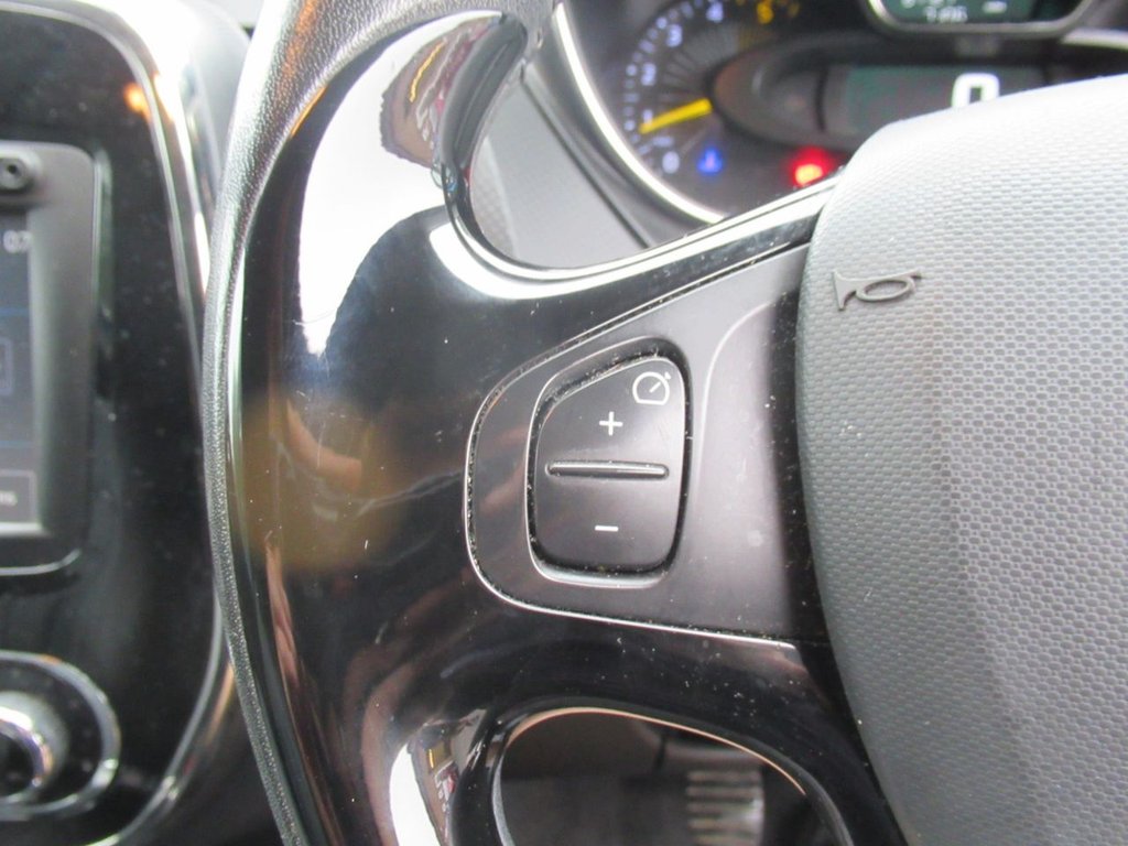 Used Renault Captur 2015 for sale - 75264009: Photo 29