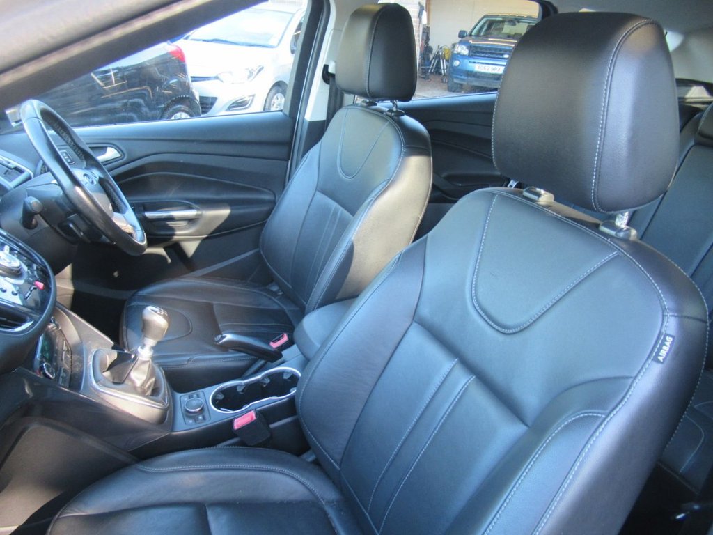 Used Ford Kuga 2014 for sale - 77421967: Photo 32