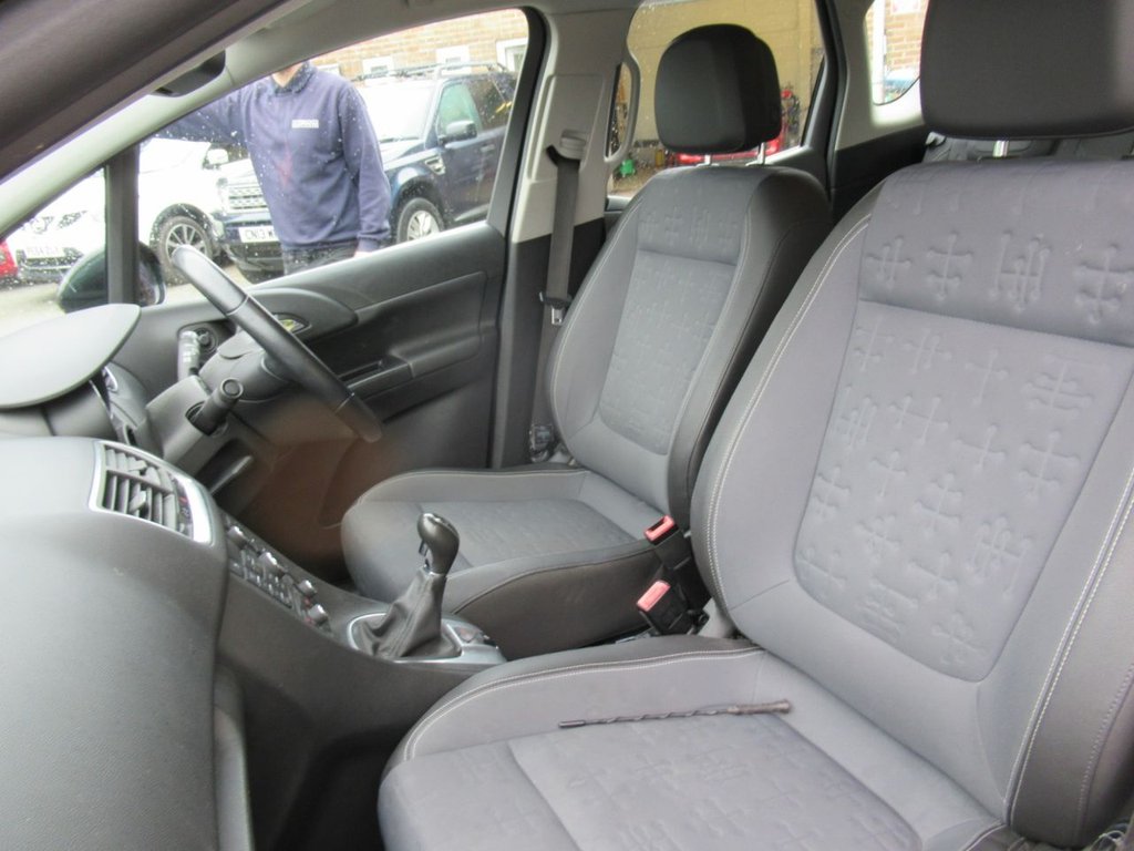 Used Vauxhall Meriva 2015 for sale - 76132484: Photo 25