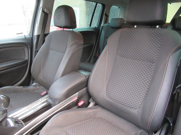 Used Vauxhall Zafira Tourer 2017 for sale - 76040222: Photo 20