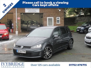 Volkswagen - Golf