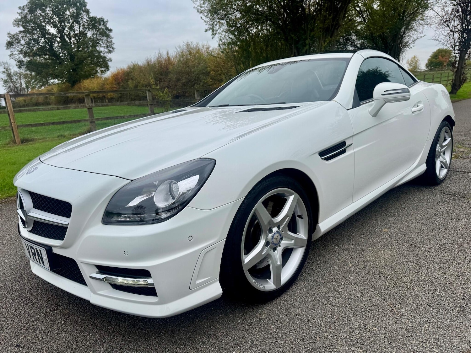 Used Mercedes-Benz SLK 2014 for sale - 77427719: Photo 17