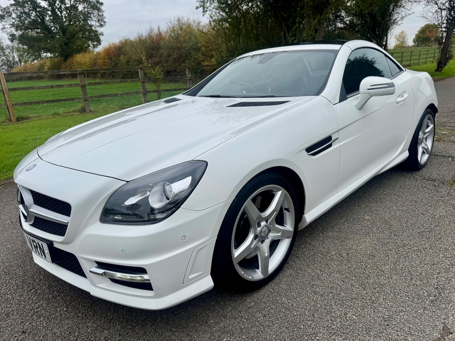 Used Mercedes-Benz SLK 2014 for sale - 77427719: Photo 21