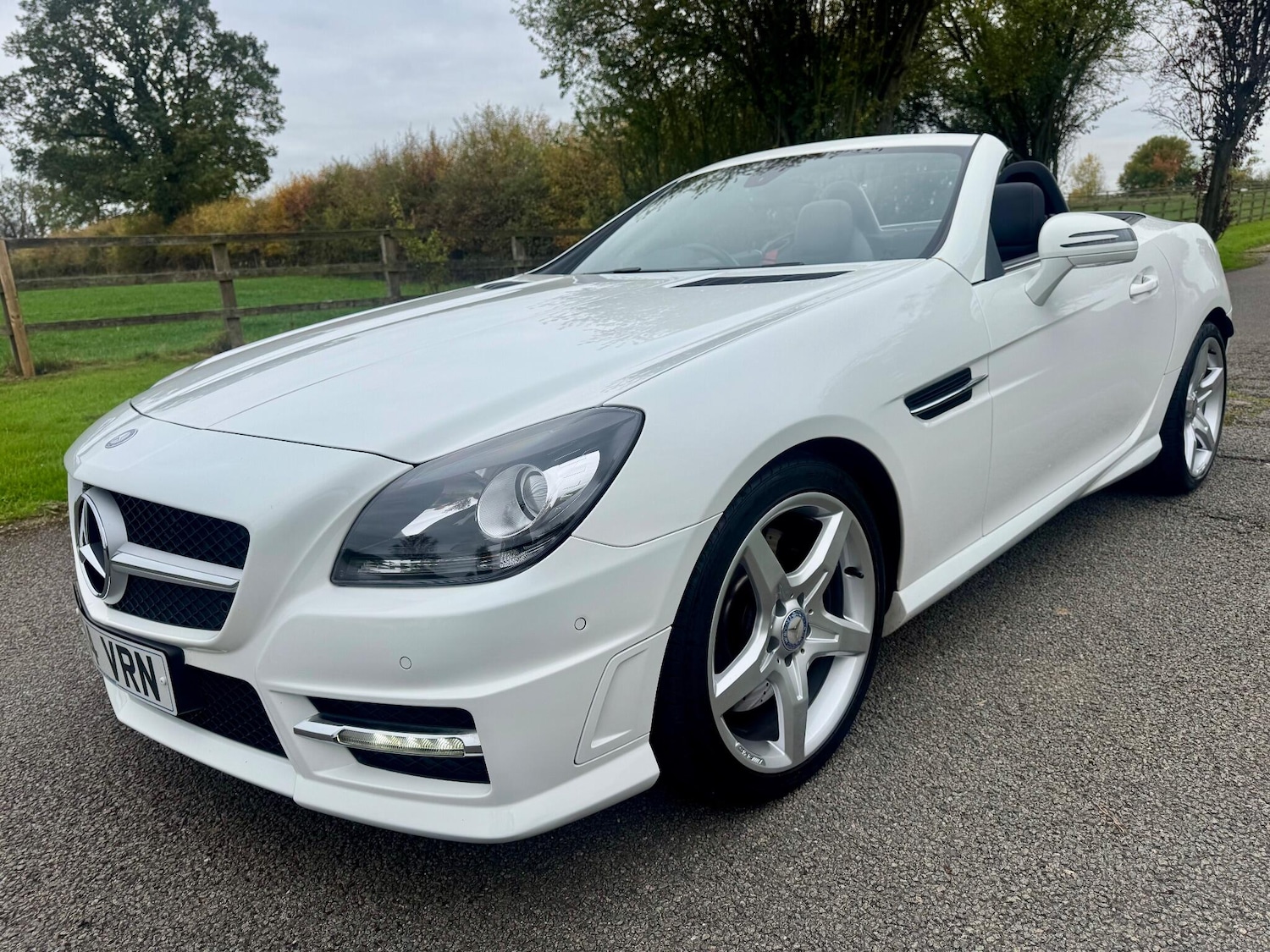 Used Mercedes-Benz SLK 2014 for sale - 77427719: Photo 7