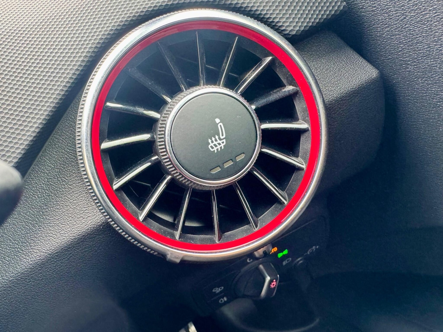 Used Audi TT 2023 for sale - 77427717: Photo 22