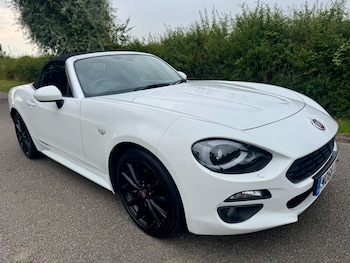 Used Fiat 124 Spider 2016 for sale - 75339564: Photo