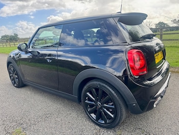 Used MINI Hatch 2017 for sale - 75915914: Photo