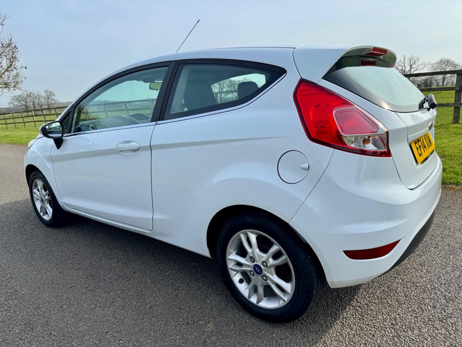 Used Ford Fiesta 2014 for sale - 77969670: Photo 4