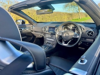 Used Mercedes-Benz SL 2017 for sale - 78540359: Photo