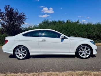 Used Mercedes-Benz C Class 2014 for sale - 78924070: Photo
