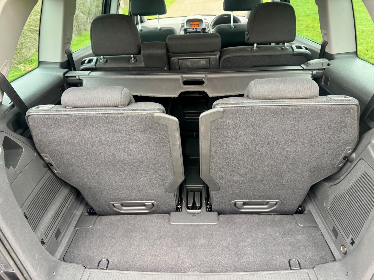 Used Vauxhall Zafira 2012 for sale - 77425355: Photo 11