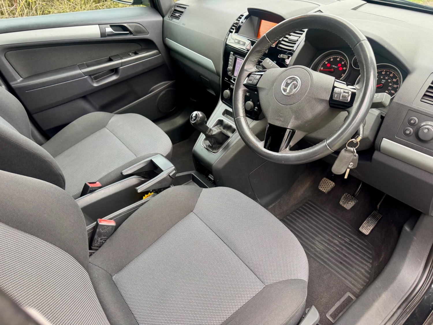 Used Vauxhall Zafira 2012 for sale - 77425355: Photo 7