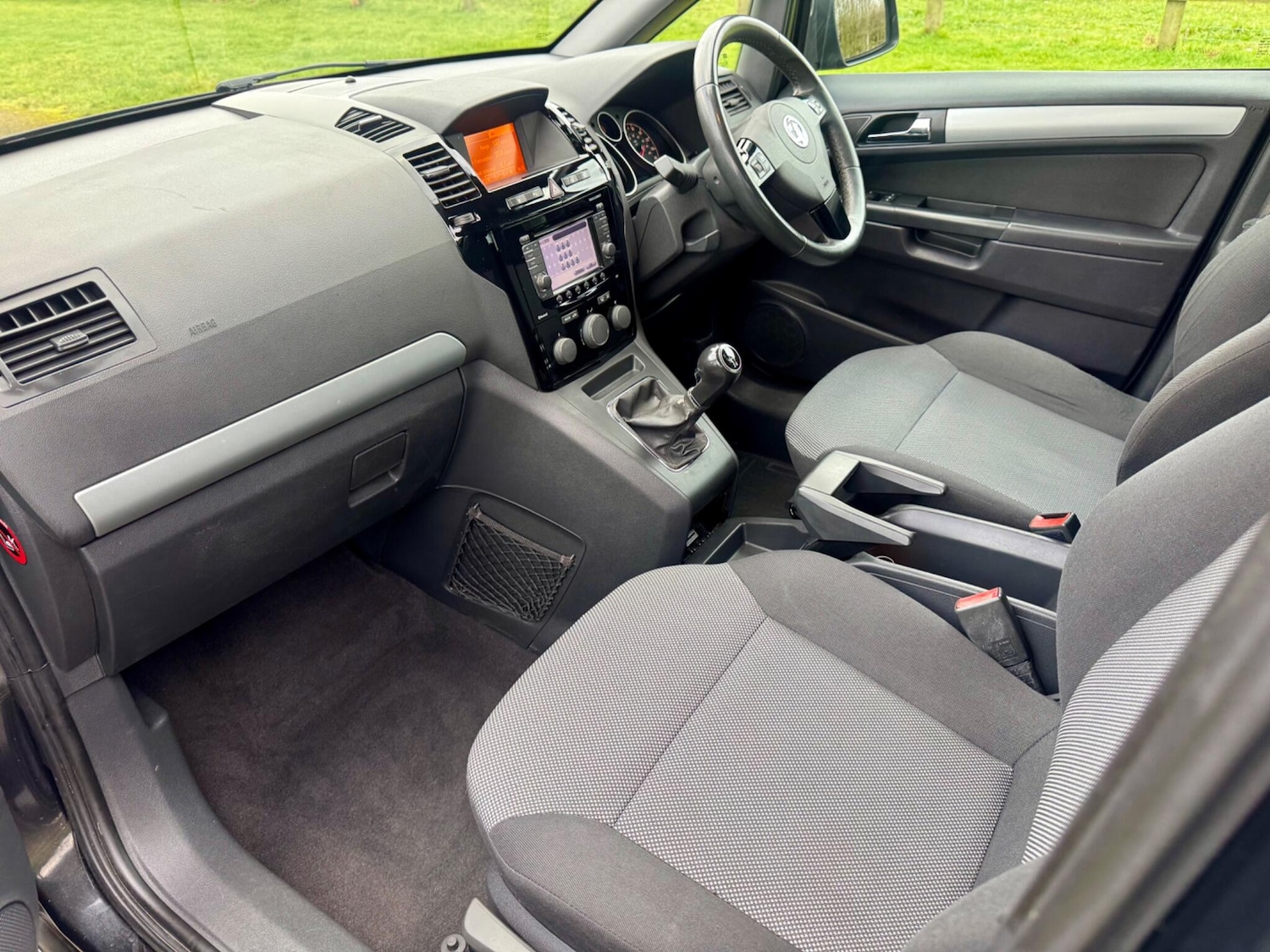 Used Vauxhall Zafira 2012 for sale - 77425355: Photo 8