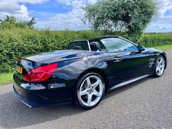 Used Mercedes-Benz SL 2017 for sale - 78819119: Photo