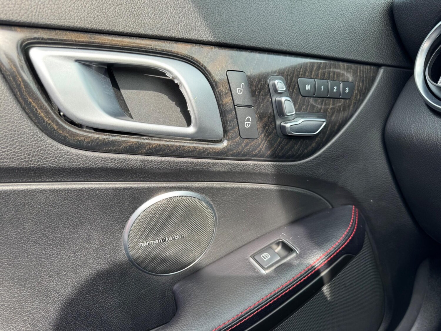 Used Mercedes-Benz SLC 2016 for sale - 77969683: Photo 10