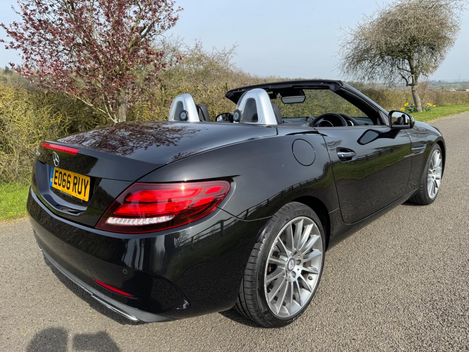 Used Mercedes-Benz SLC 2016 for sale - 77969683: Photo 4
