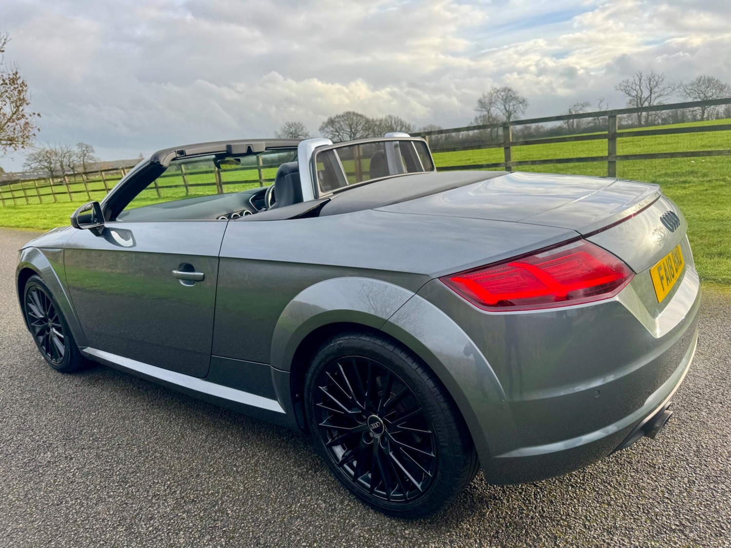 Used Audi TT 2018 for sale - 77427714: Photo 11