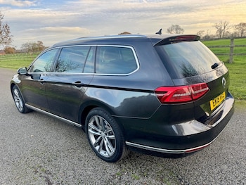 Used Volkswagen Passat 2019 for sale - 77427721: Photo