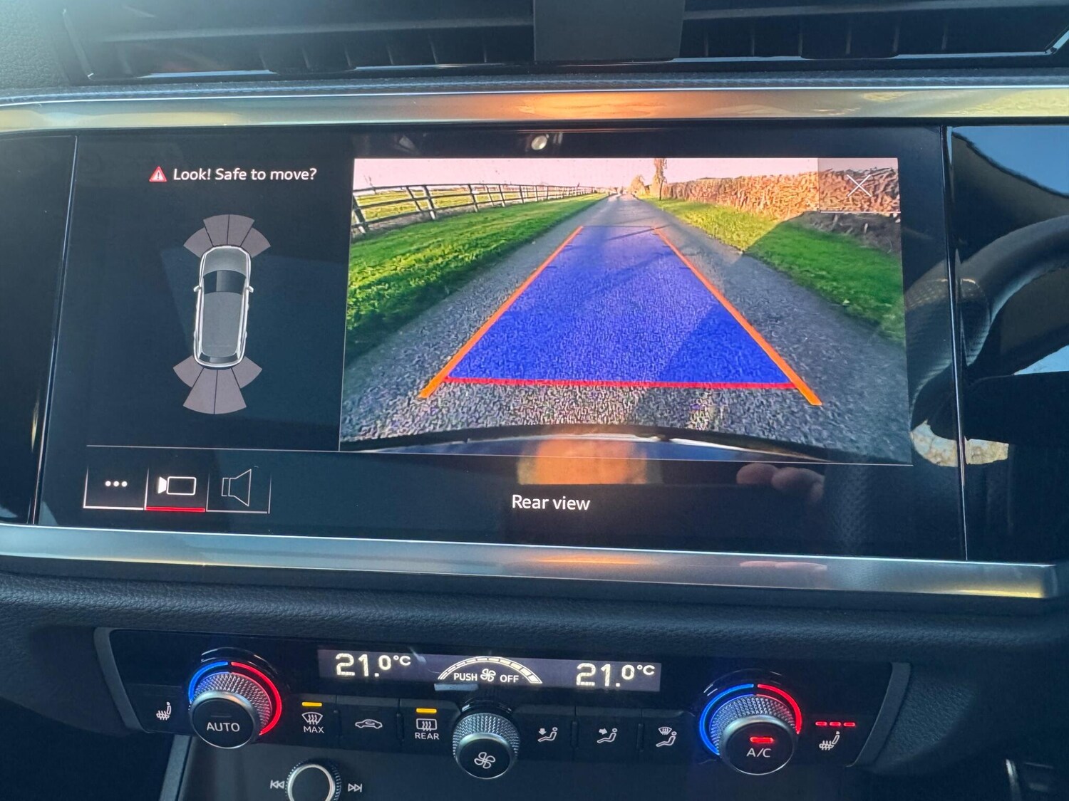 Used Audi Q3 2022 for sale - 77425945: Photo 28