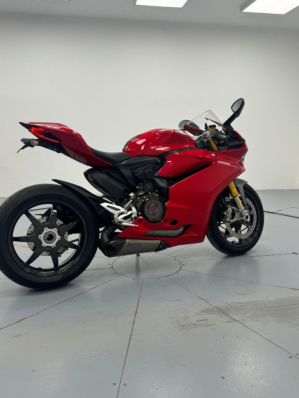 Used Ducati 1299 2015 for sale - 78540364: Photo 16
