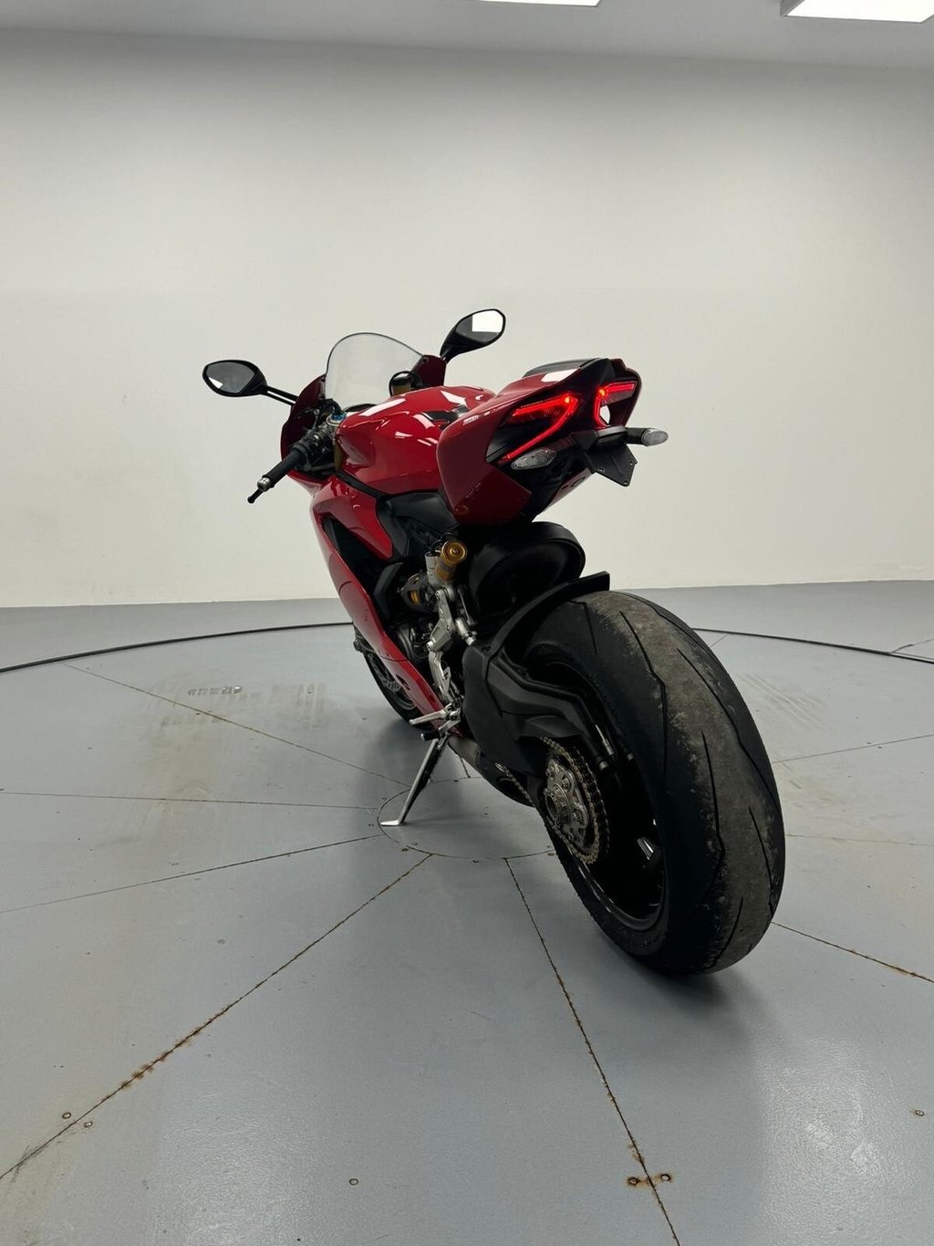 Used Ducati 1299 2015 for sale - 78540364: Photo 8