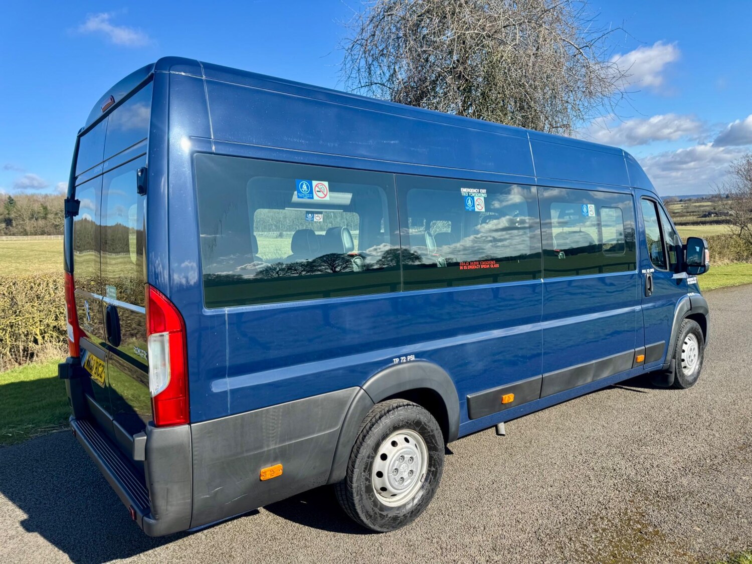 Vehicle 33