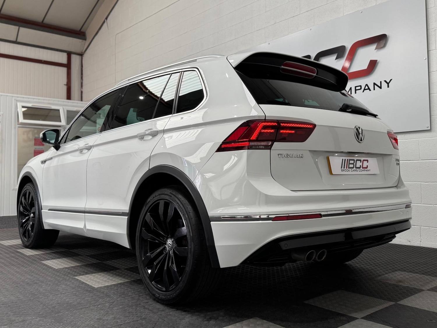 Used Volkswagen Tiguan 2016 for sale - 76378103: Photo 21