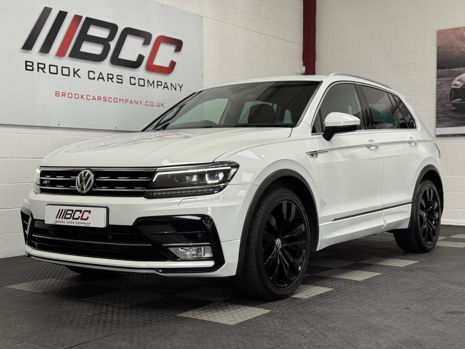 Used Volkswagen Tiguan 2016 for sale - 76378103: Photo 22