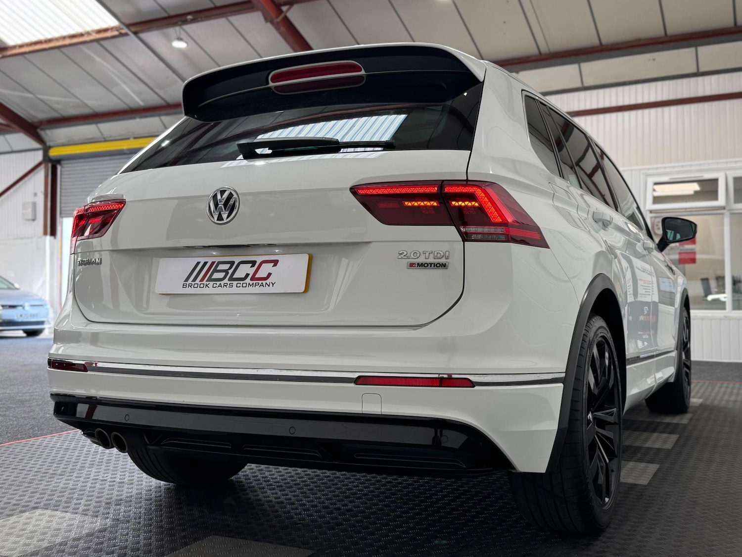 Used Volkswagen Tiguan 2016 for sale - 76378103: Photo 23