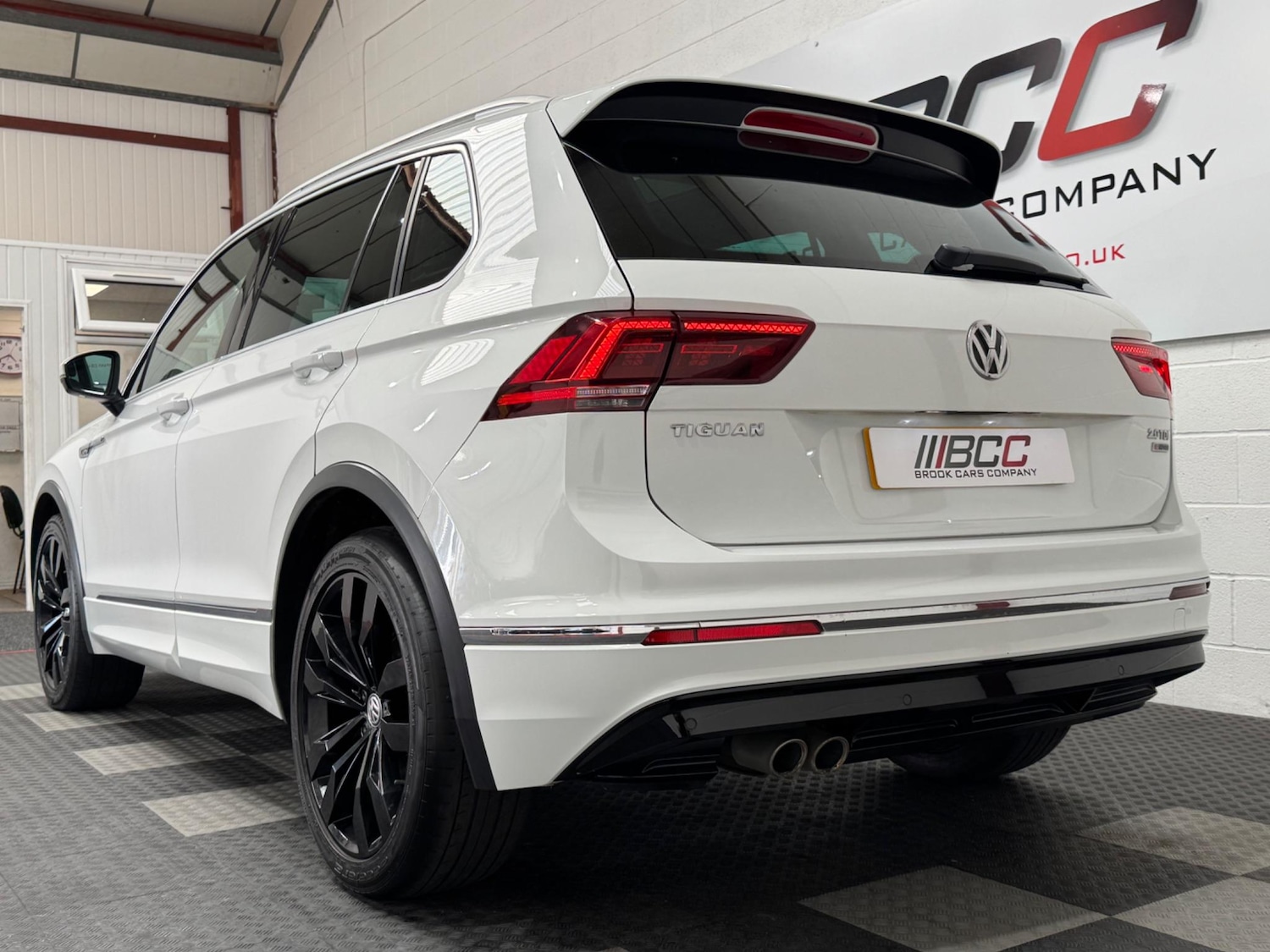 Used Volkswagen Tiguan 2016 for sale - 76378103: Photo 7