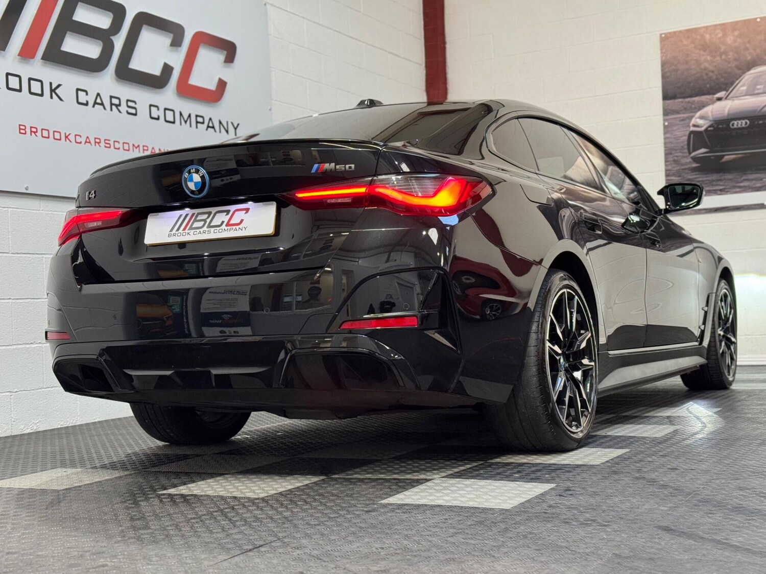 Used BMW i4 2022 for sale - 77978406: Photo 45