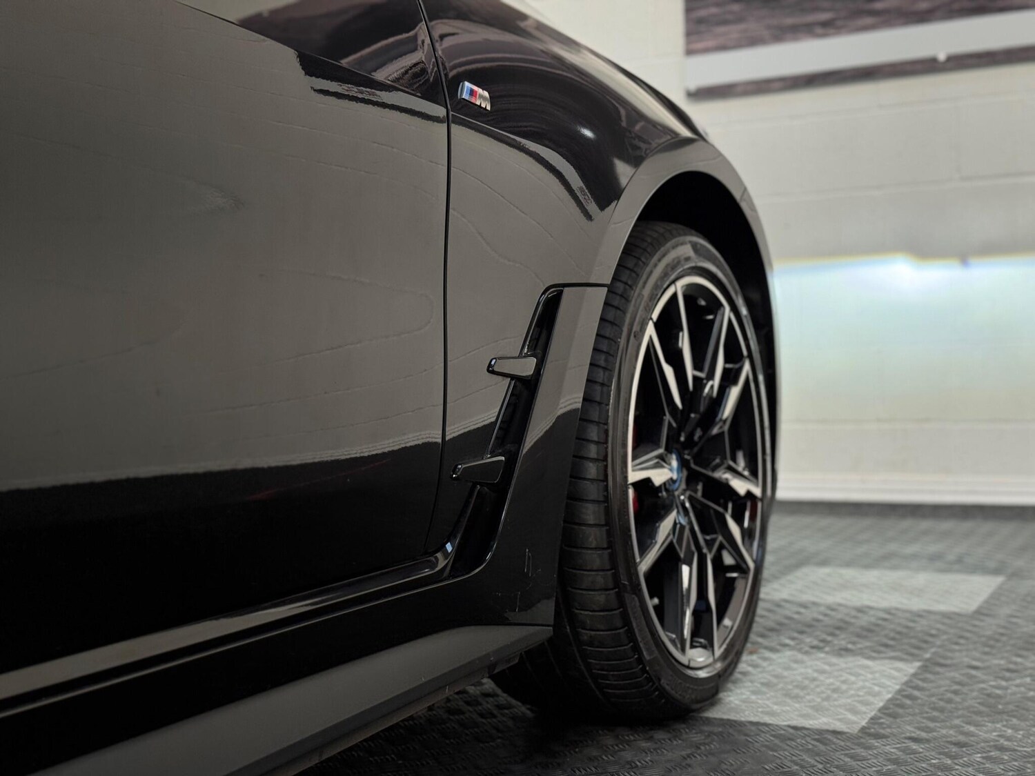 Used BMW i4 2022 for sale - 77978406: Photo 74