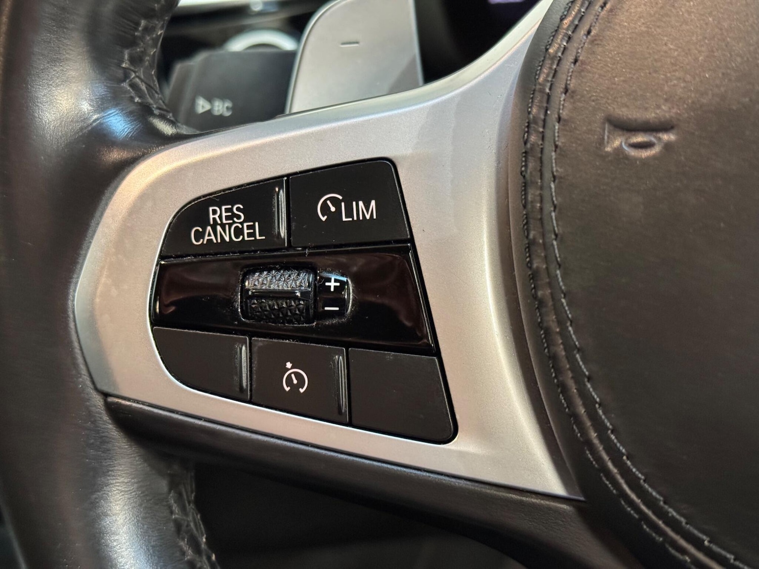 Used BMW 5 Series 2019 for sale - 77081430: Photo 27