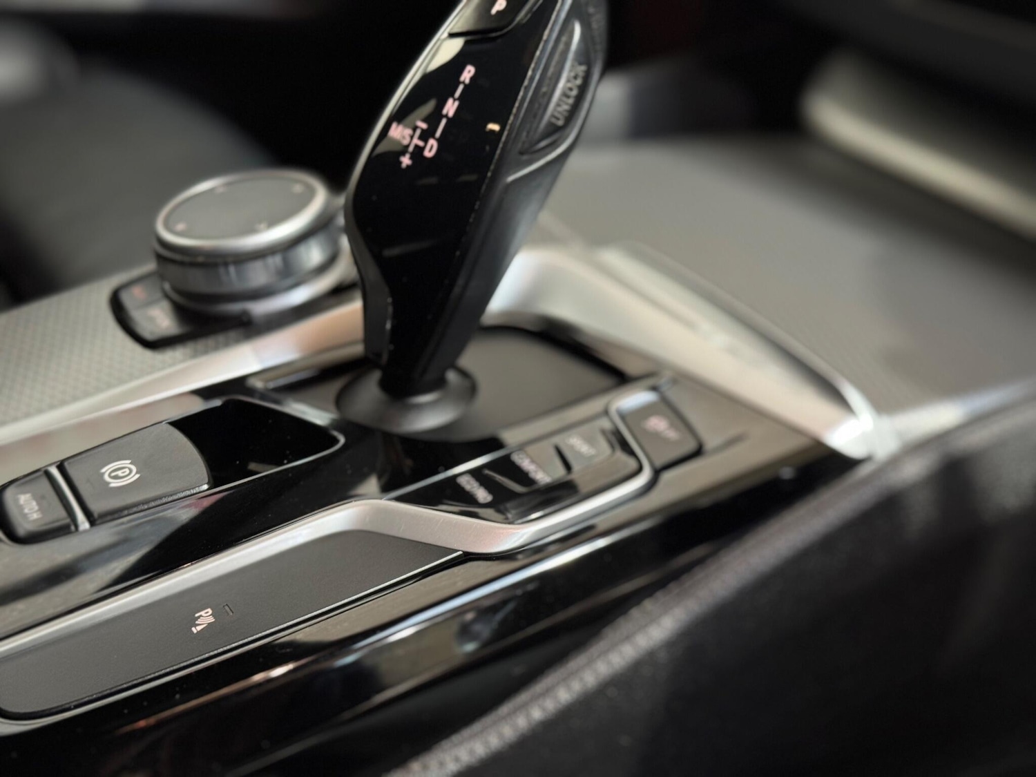 Used BMW 5 Series 2019 for sale - 77081430: Photo 32