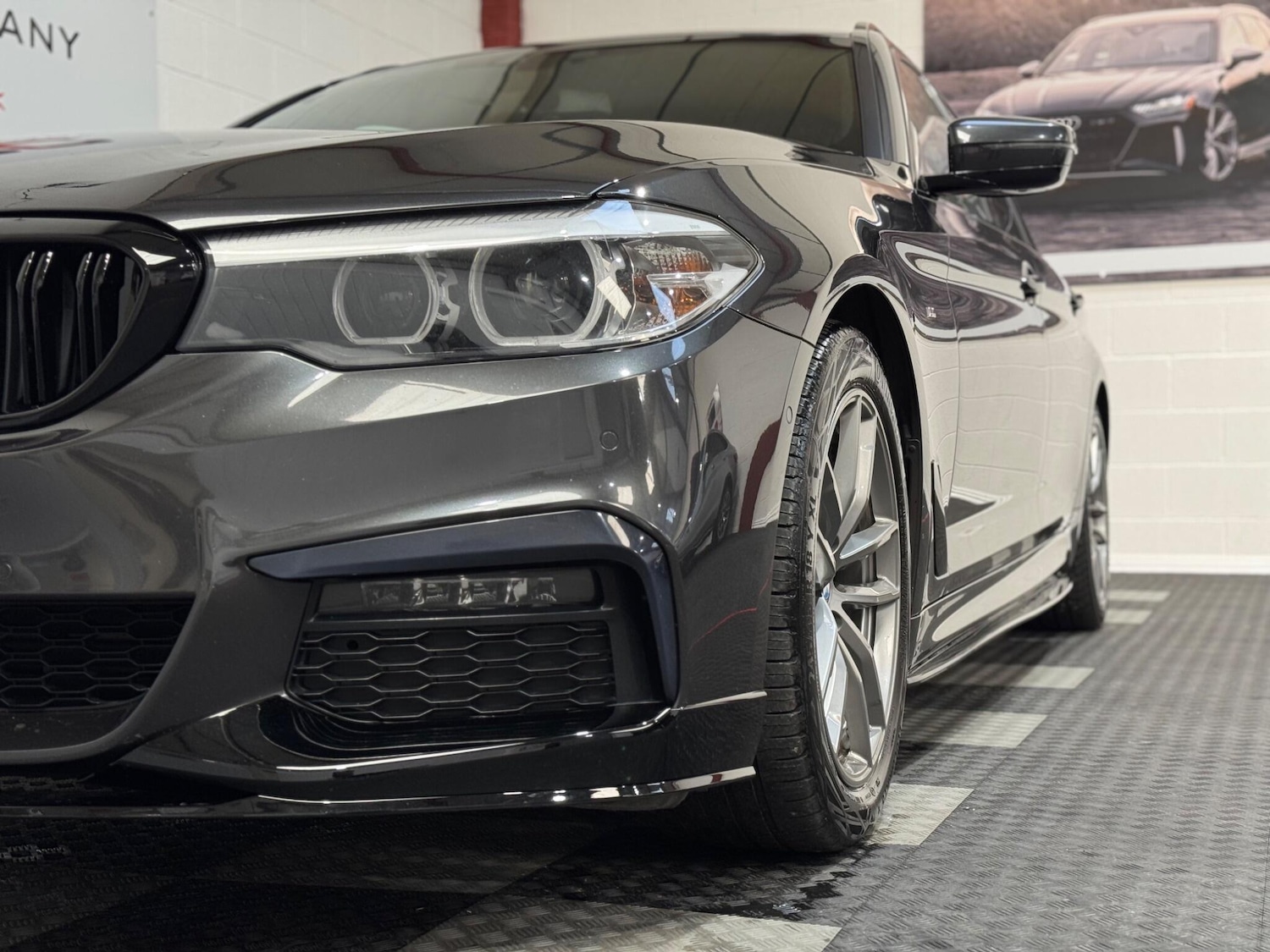 Used BMW 5 Series 2019 for sale - 77081430: Photo 46