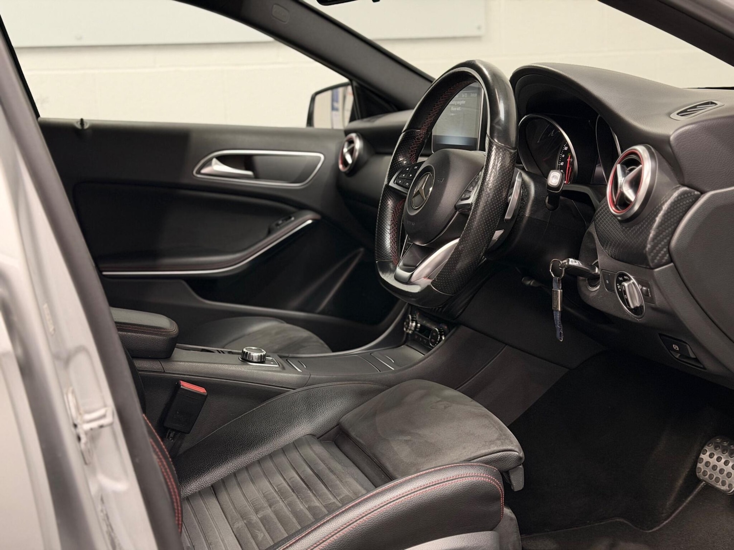 Used Mercedes-Benz A-Class for sale - 77657673: Photo 63